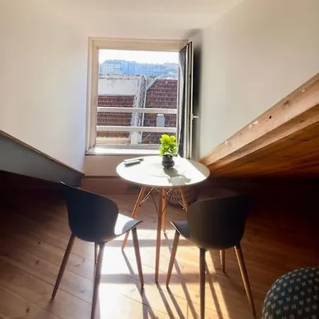 Cool In Historical Centre Appartement *