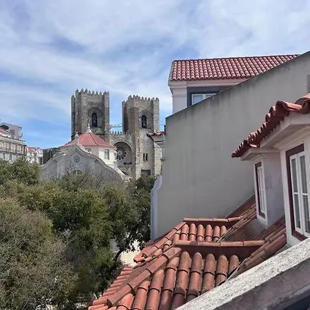 Apartment Cool In Historical Centre